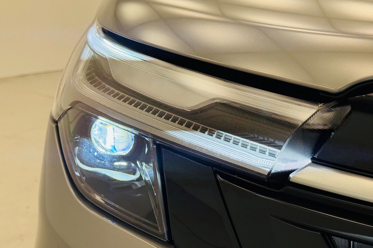 2025 Subaru Forester Hybrid Touring S6