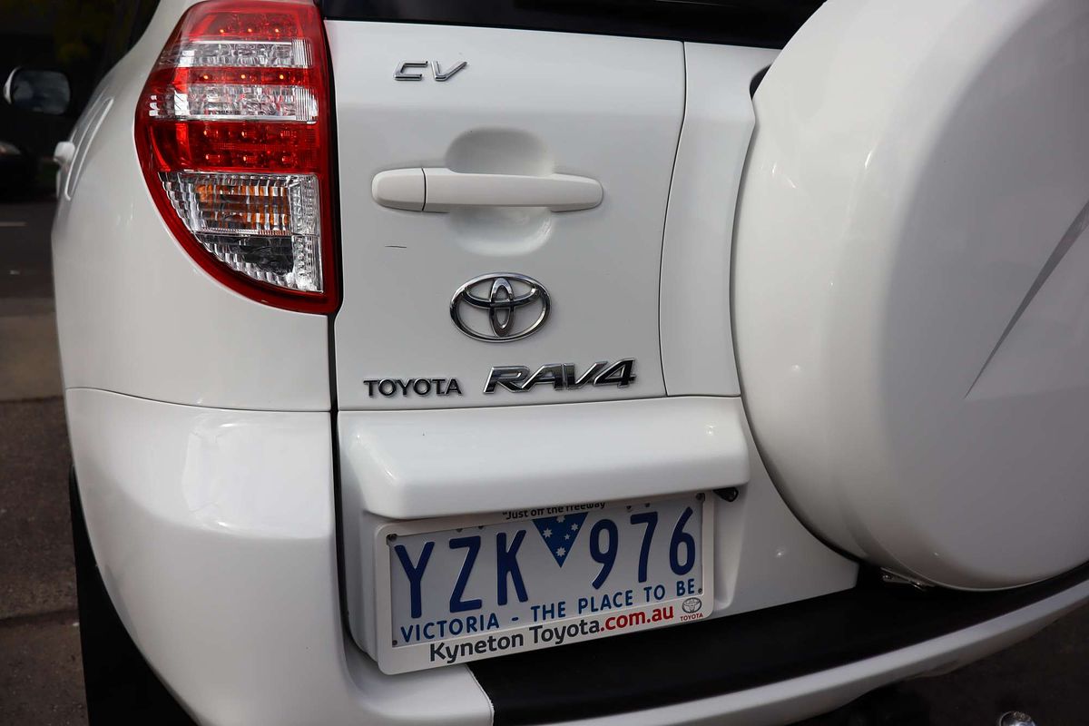 2012 Toyota RAV4 CV ACA33R