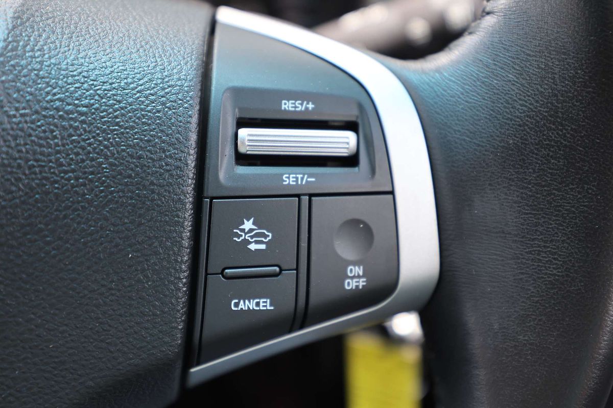 2017 Holden Colorado Z71 RG 4X4