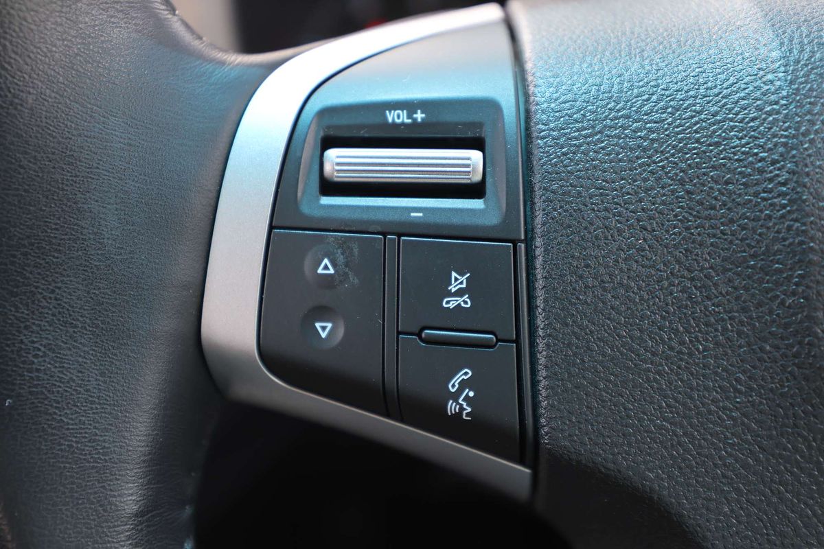 2017 Holden Colorado Z71 RG 4X4