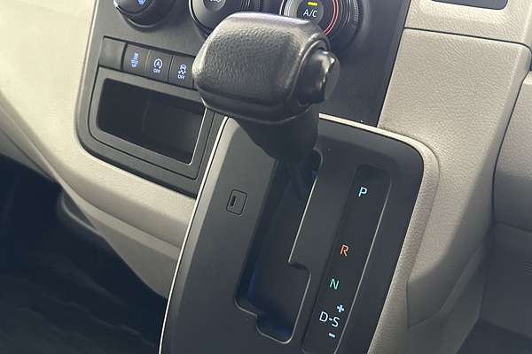 2019 Toyota Hiace GDH300R LWB