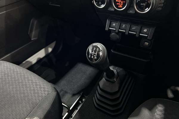 2024 Suzuki Jimny GLX GJ