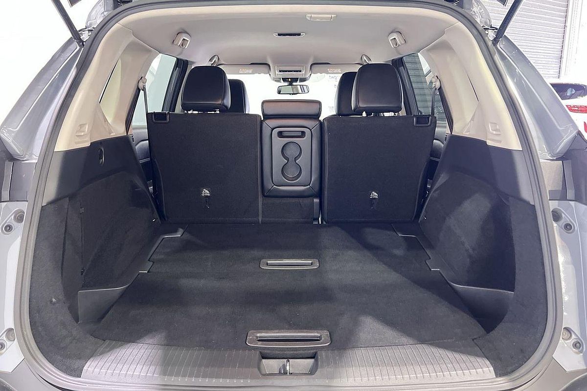 2023 Nissan X-TRAIL ST-L T33