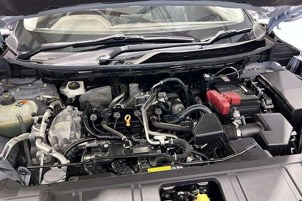 2023 Nissan X-TRAIL ST-L T33