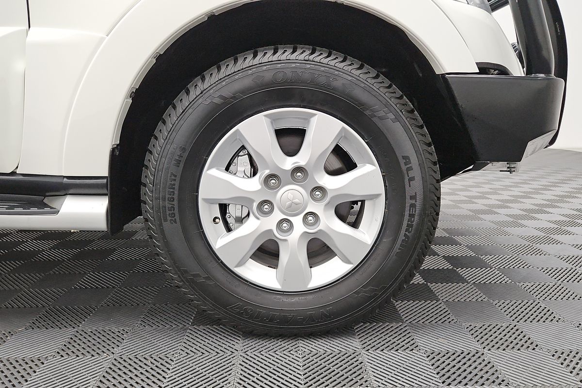 2020 Mitsubishi Pajero GLX NX