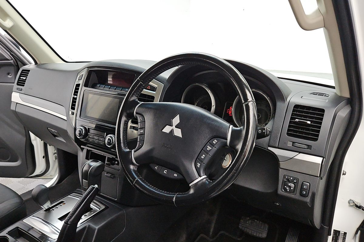 2020 Mitsubishi Pajero GLX NX