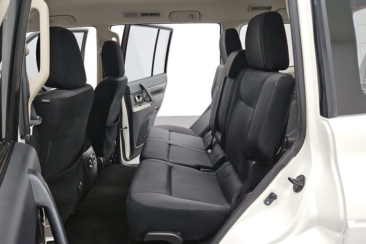 2020 Mitsubishi Pajero GLX NX