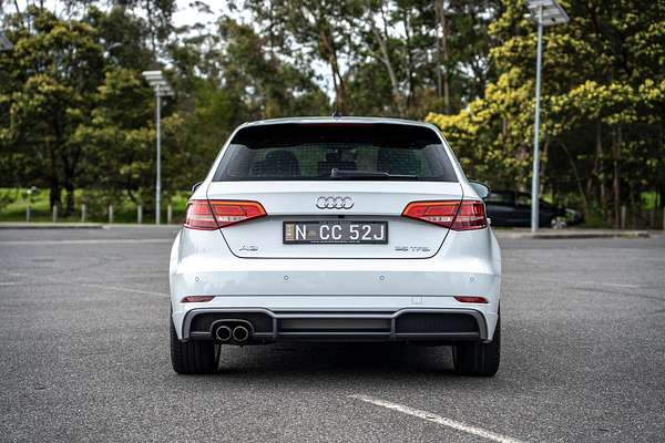 2020 Audi A3 35 TFSI S line plus 8V