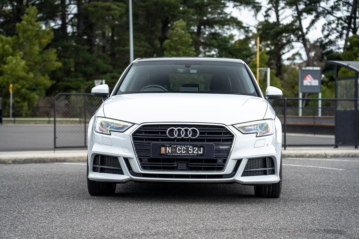 2020 Audi A3 35 TFSI S line plus 8V