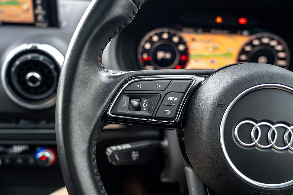 2020 Audi A3 35 TFSI S line plus 8V