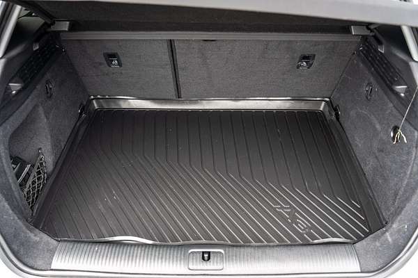 2020 Audi A3 35 TFSI S line plus 8V