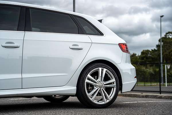 2020 Audi A3 35 TFSI S line plus 8V