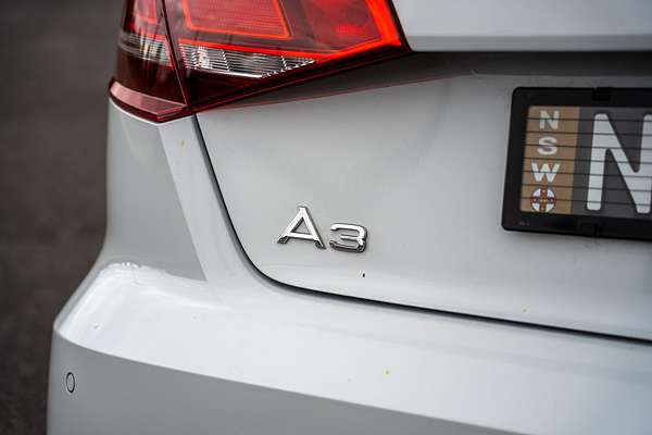 2020 Audi A3 35 TFSI S line plus 8V