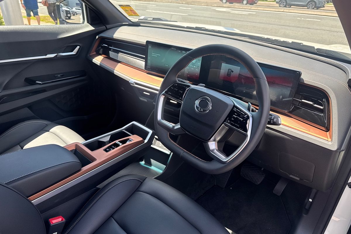 2025 KGM SsangYong Torres Adventure J116