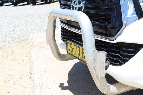 2018 Toyota Hilux SR GUN126R 4X4
