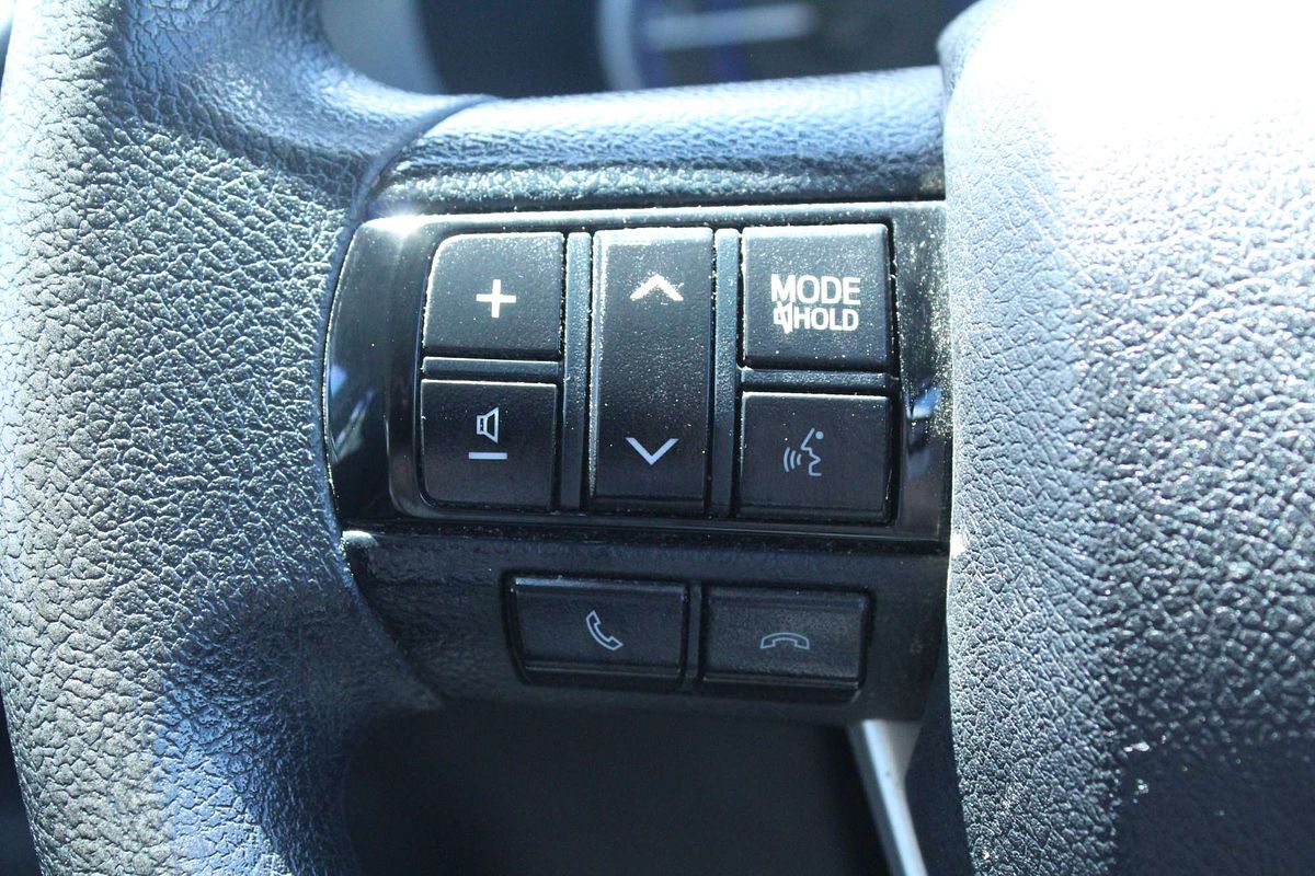 2018 Toyota Hilux SR GUN126R 4X4