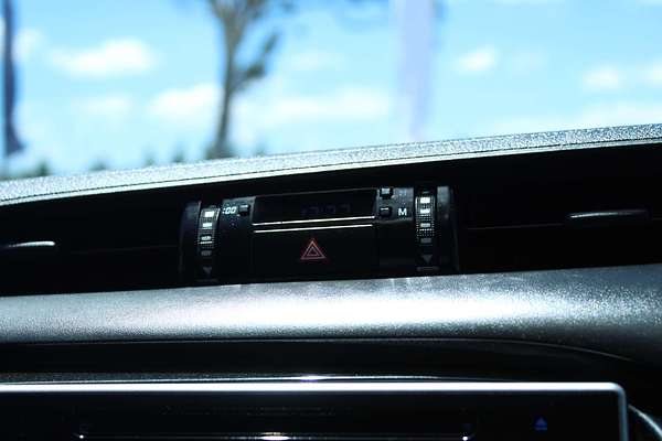 2018 Toyota Hilux SR GUN126R 4X4