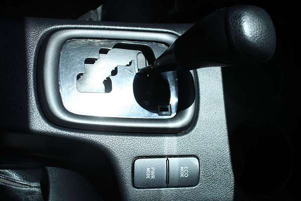 2018 Toyota Hilux SR GUN126R 4X4