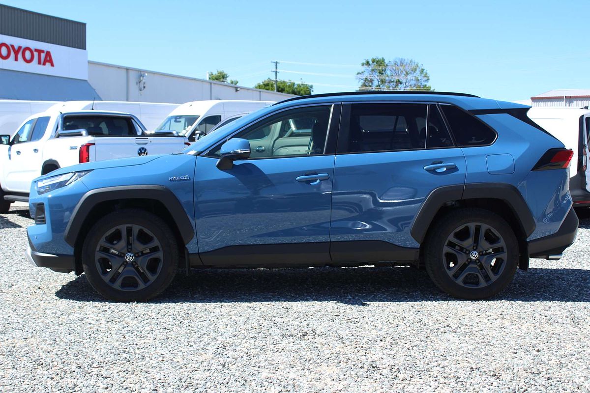 2024 Toyota RAV4 Edge AXAH54R