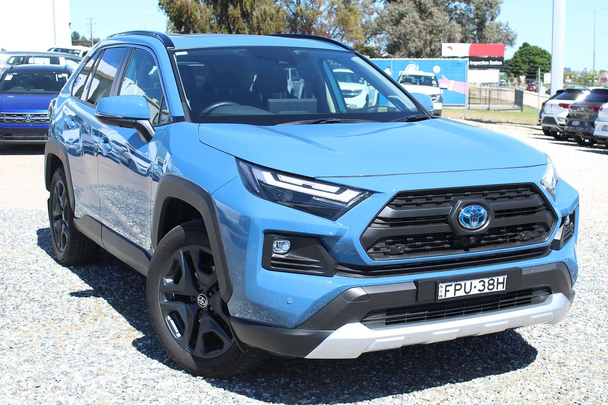 2024 Toyota RAV4 Edge AXAH54R