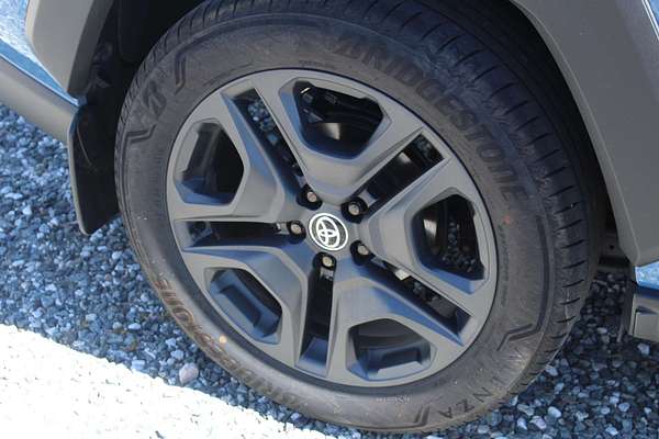 2024 Toyota RAV4 Edge AXAH54R