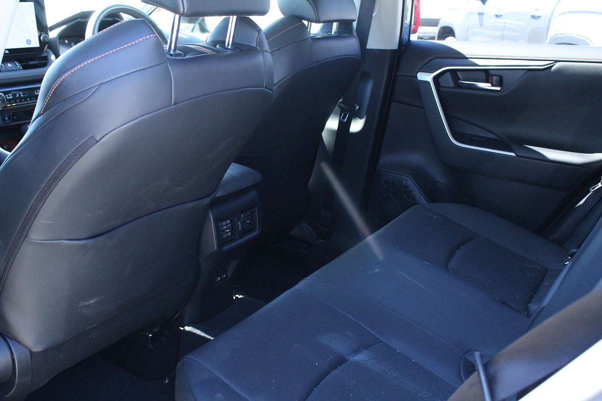 2024 Toyota RAV4 Edge AXAH54R