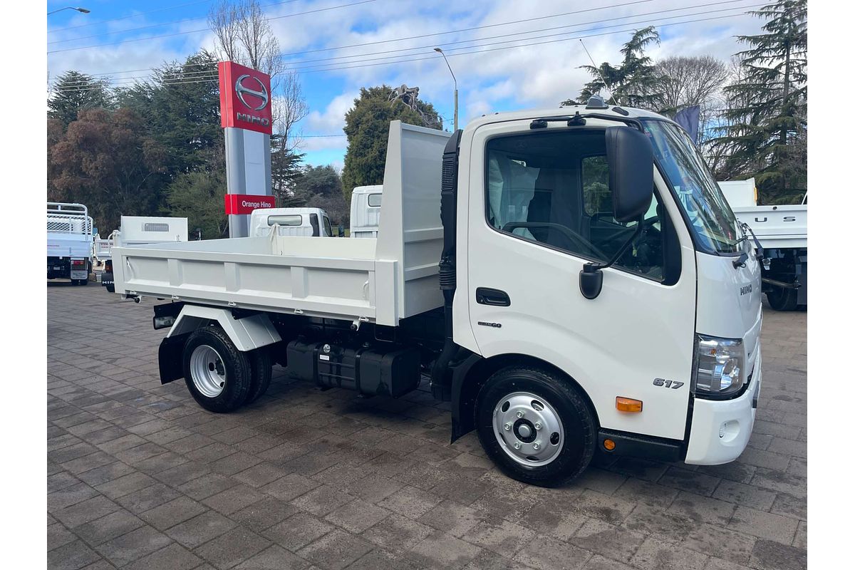 2025 Hino 300 Series 616