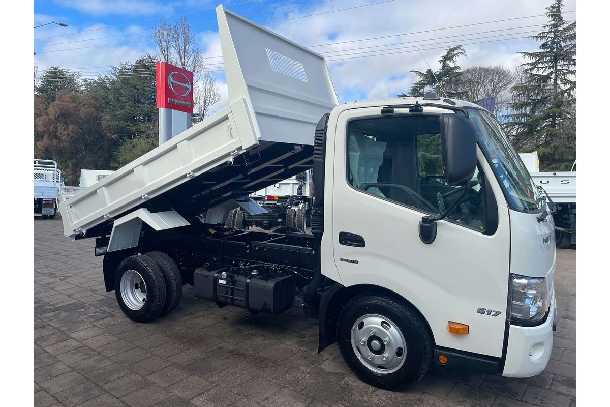 2025 Hino 300 Series 616