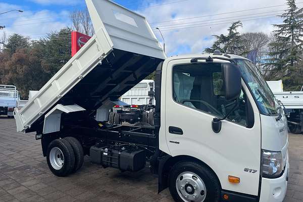2025 Hino 300 Series 616