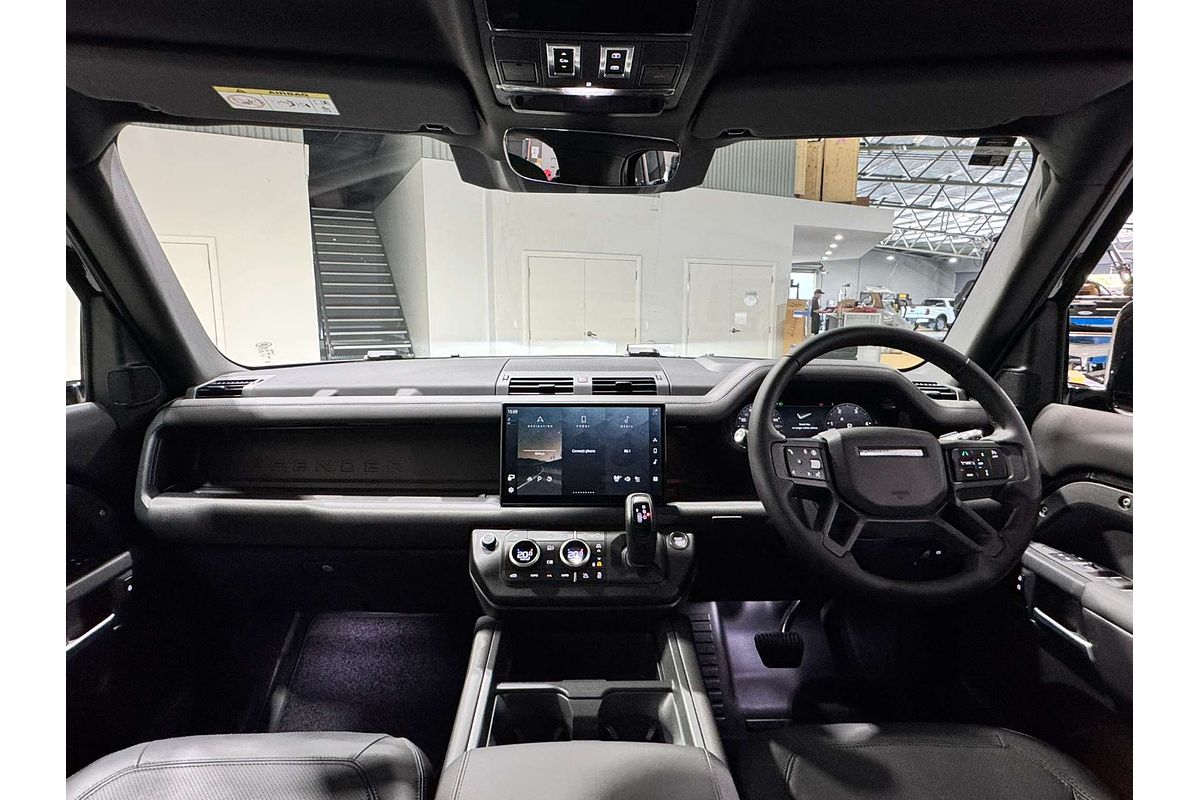 2025 Land Rover Defender 110 D350 X-Dynamic HSE L663