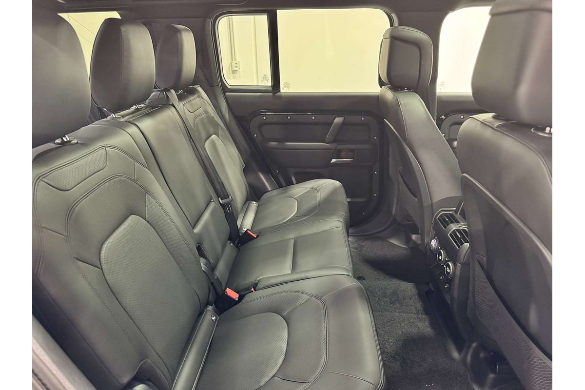 2025 Land Rover Defender 110 D350 X-Dynamic HSE L663