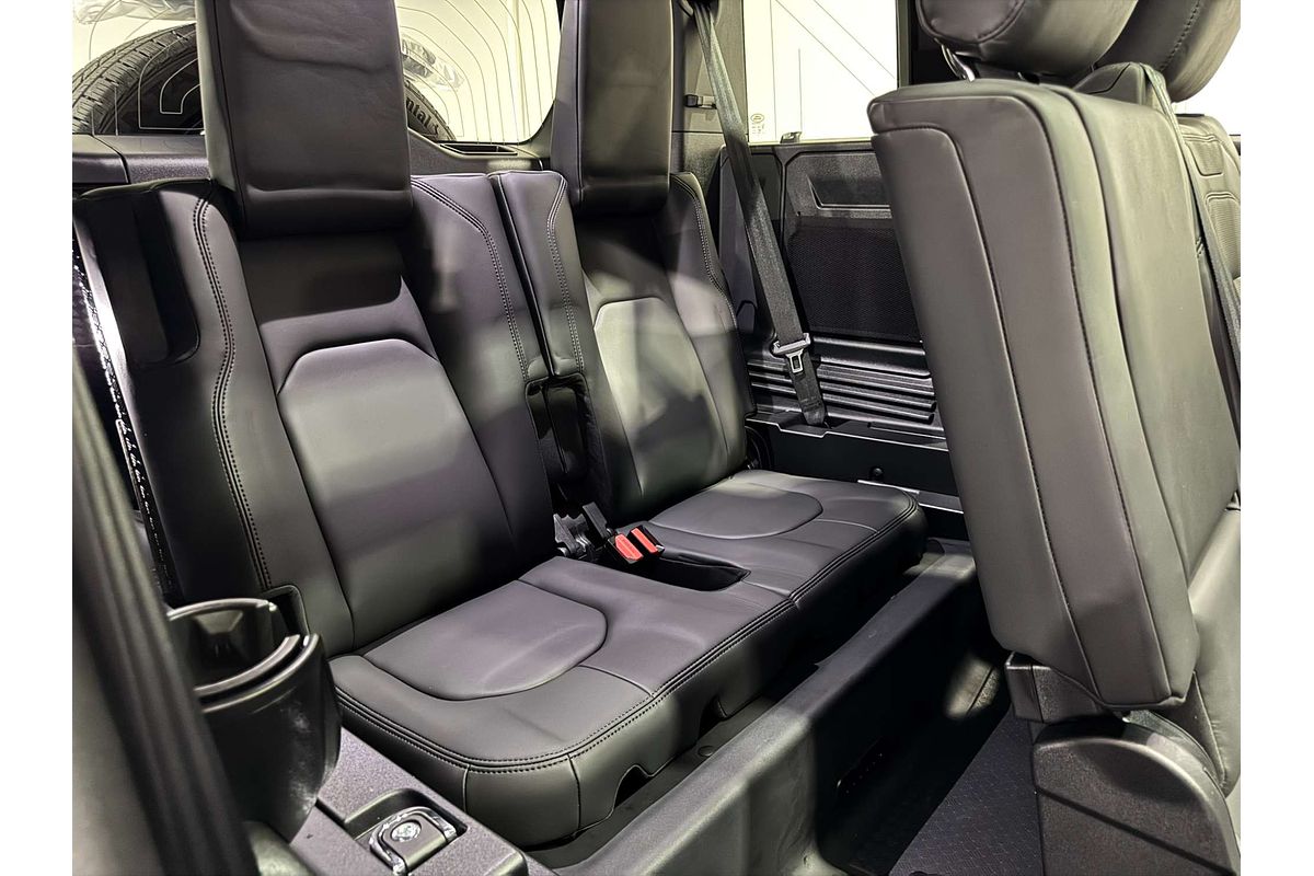 2025 Land Rover Defender 110 D350 X-Dynamic HSE L663