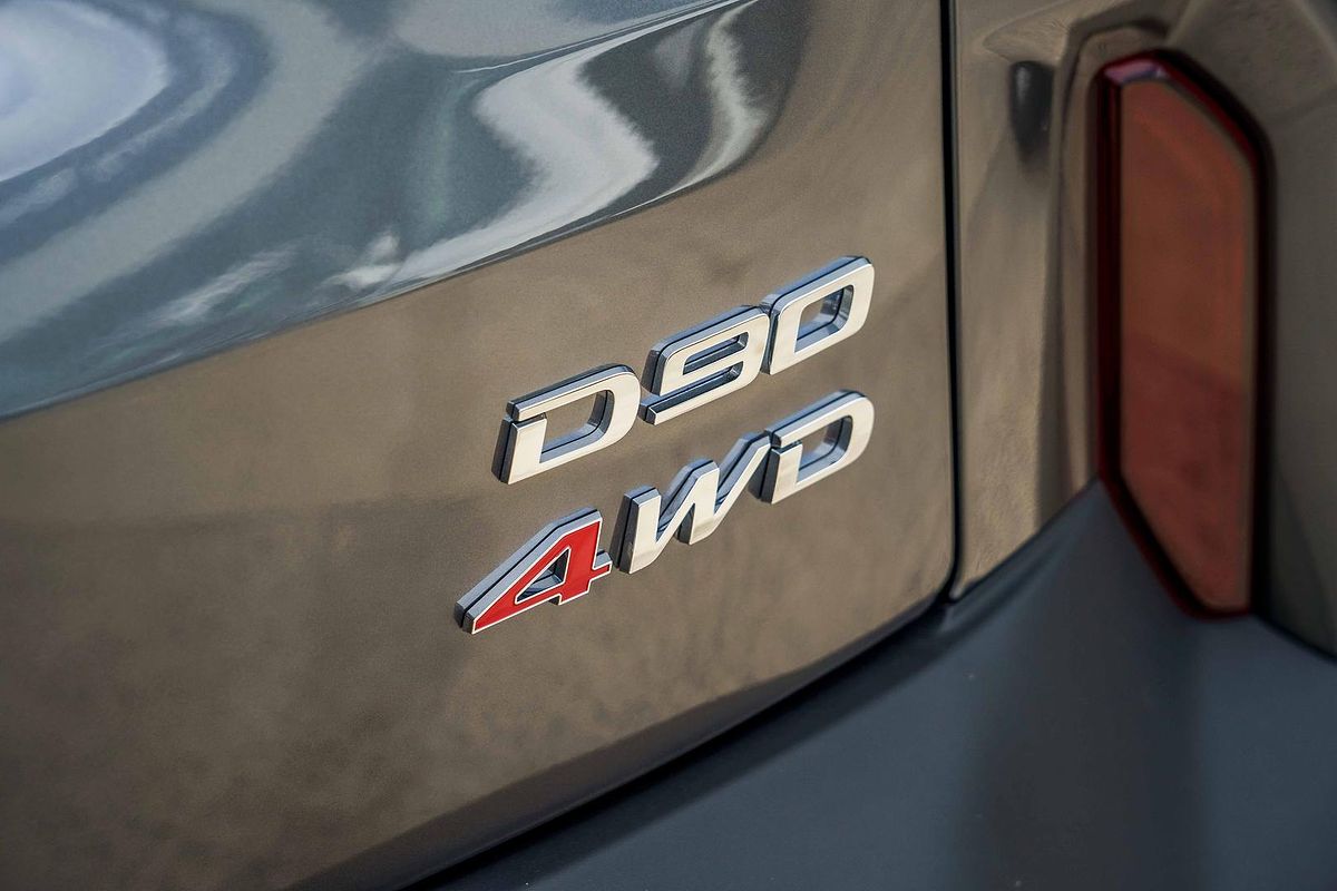 2025 LDV D90 Executive SV9A