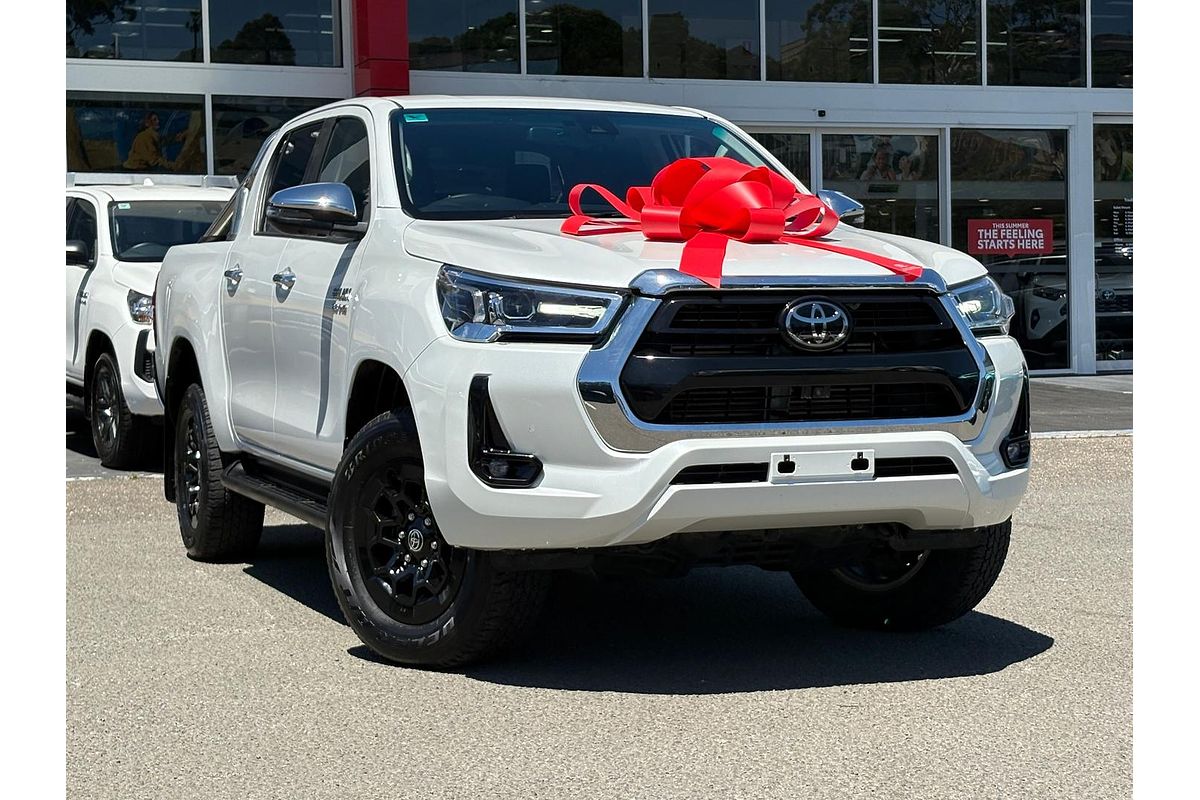 2023 Toyota Hilux SR5 GUN126R 4X4