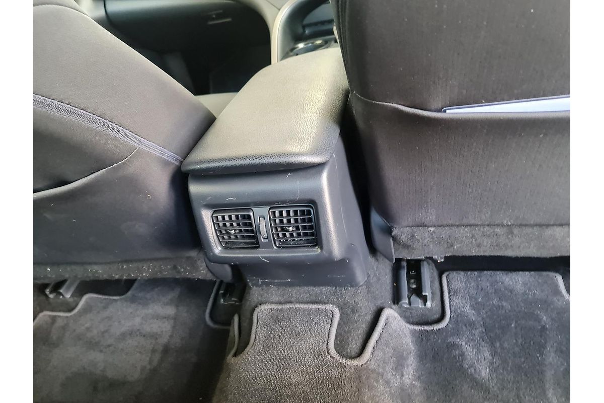 2019 Toyota Camry Ascent ASV70R