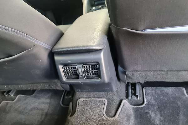 2019 Toyota Camry Ascent ASV70R