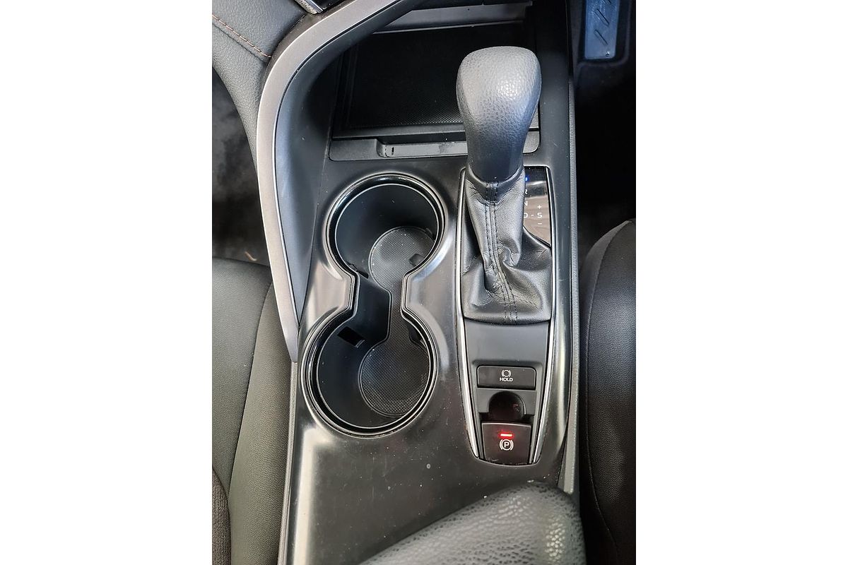 2019 Toyota Camry Ascent ASV70R