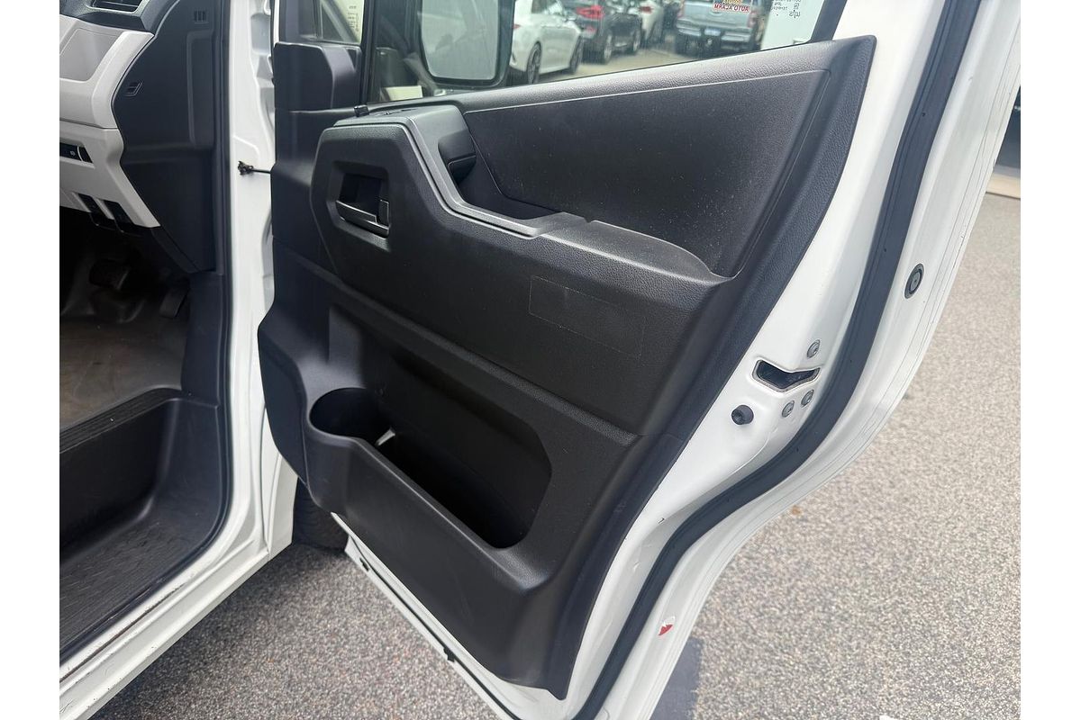 2020 Toyota Hiace Commuter GDH322R ELWB High Roof