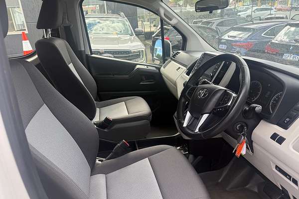 2020 Toyota Hiace Commuter GDH322R ELWB High Roof