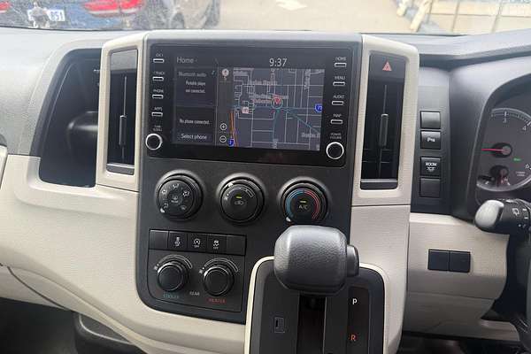 2020 Toyota Hiace Commuter GDH322R ELWB High Roof