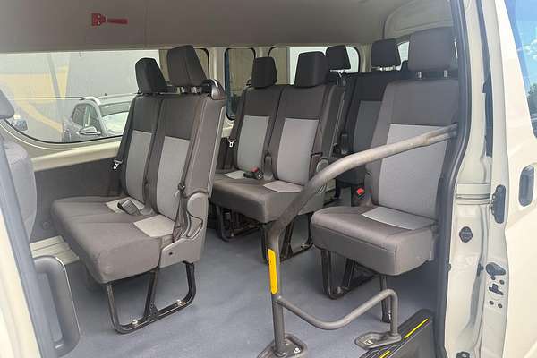2020 Toyota Hiace Commuter GDH322R ELWB High Roof