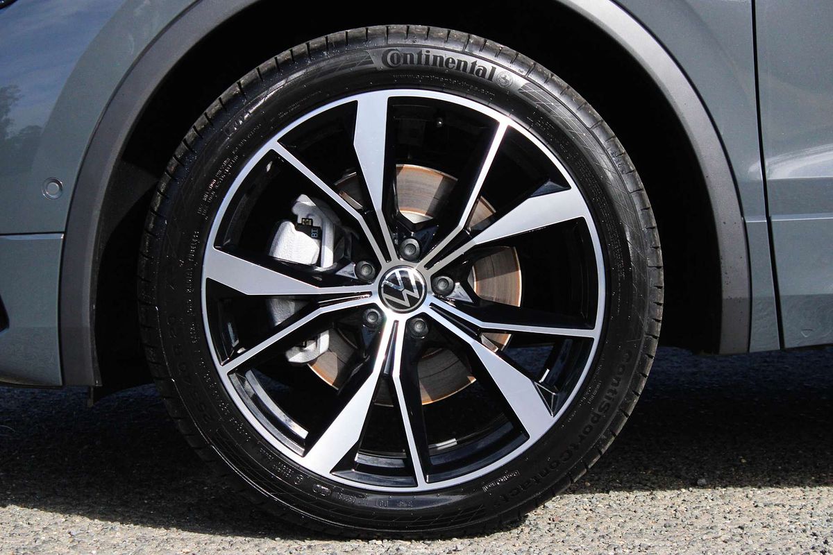 2025 Volkswagen Tiguan 162TSI R-Line 5N