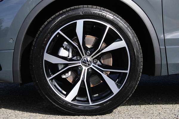 2025 Volkswagen Tiguan 162TSI R-Line 5N