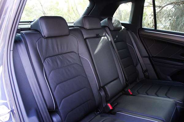 2025 Volkswagen Tiguan 162TSI R-Line 5N