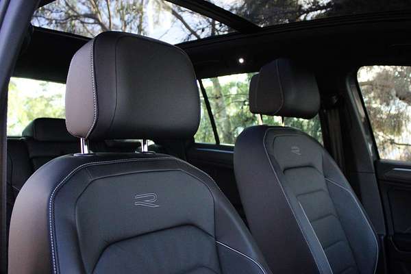 2025 Volkswagen Tiguan 162TSI R-Line 5N