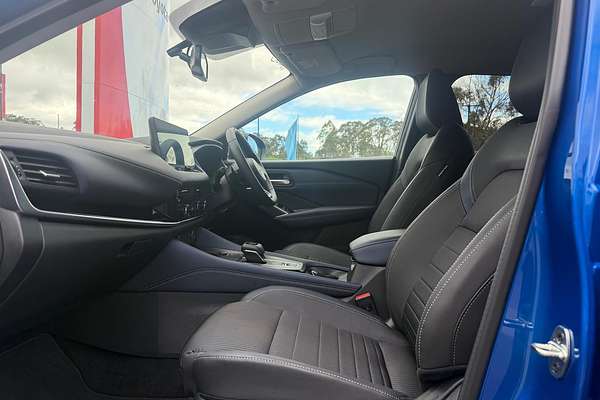 2024 Nissan QASHQAI ST-L J12