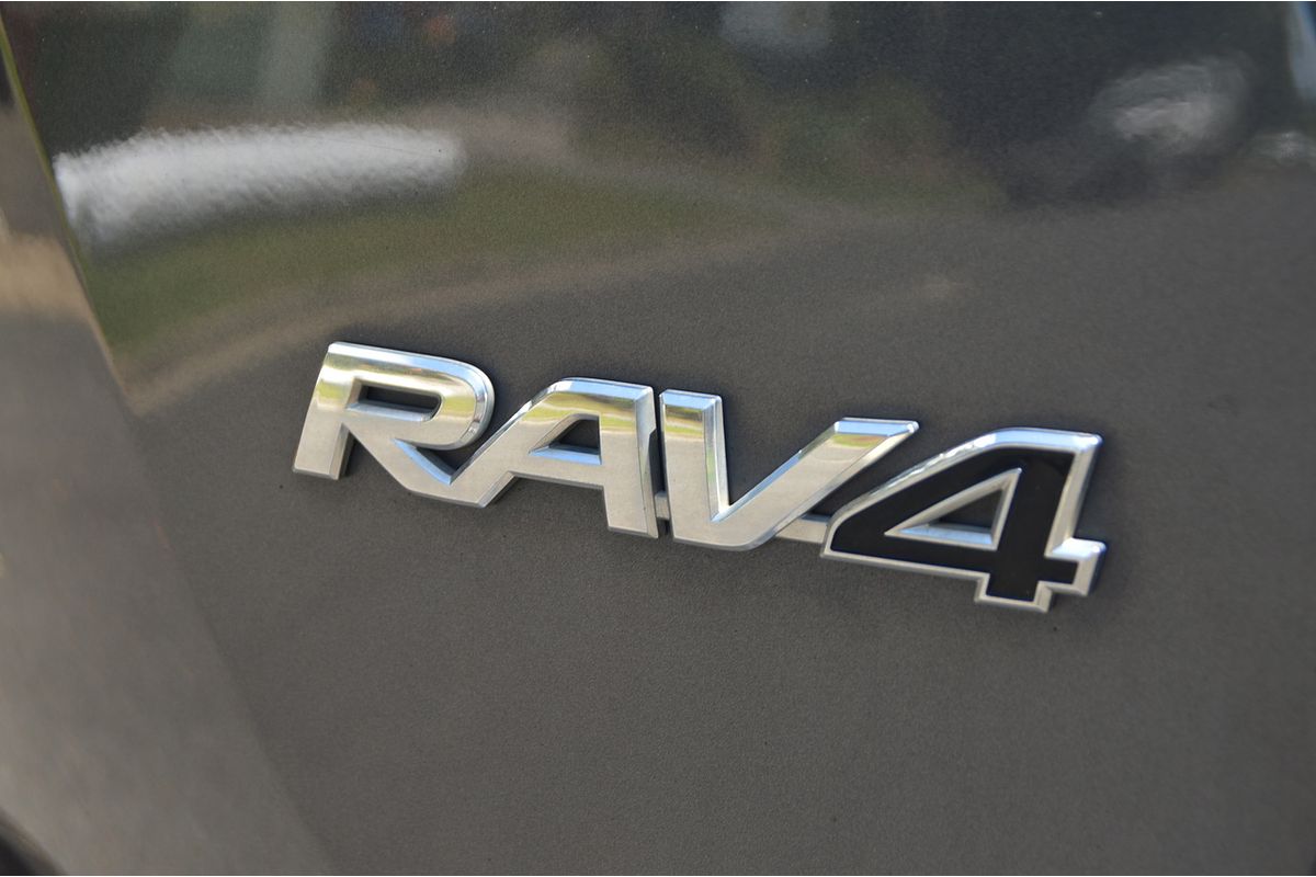 2016 Toyota RAV4 GXL ZSA42R