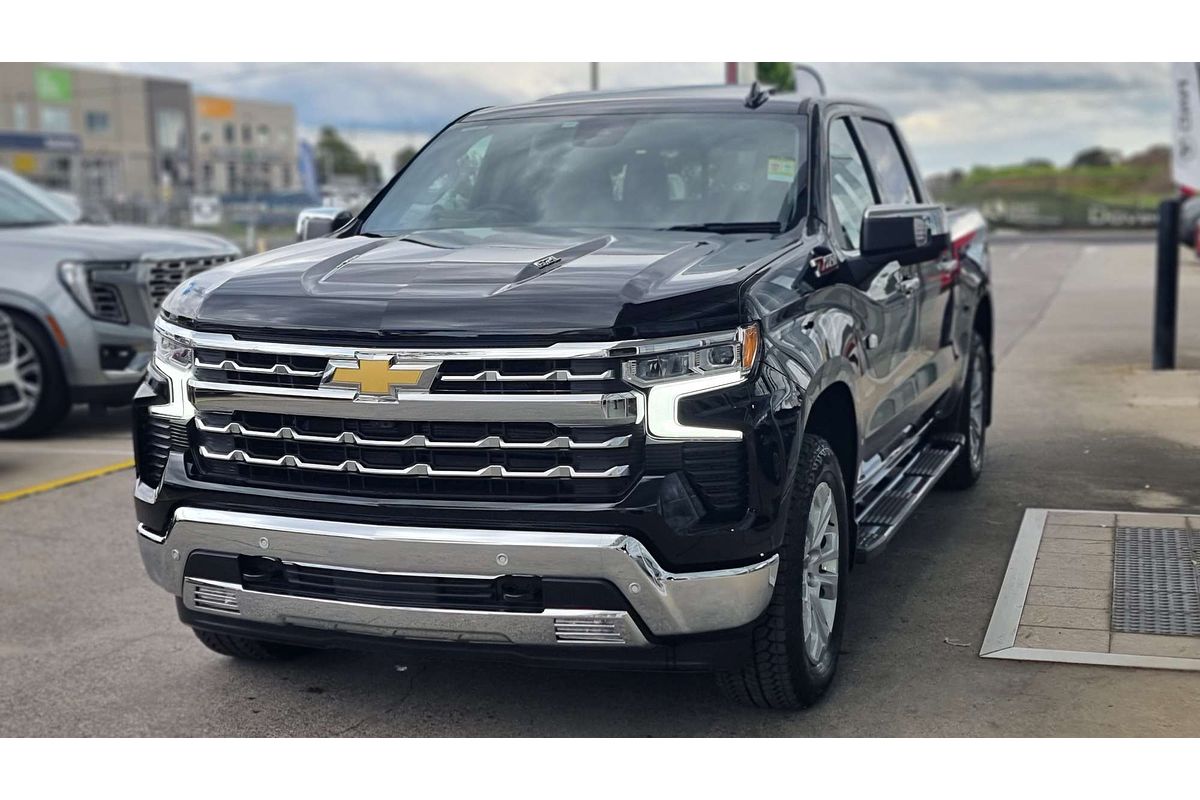 2025 Chevrolet Silverado 1500 LTZ Premium W/Tech Pack T1 4X4