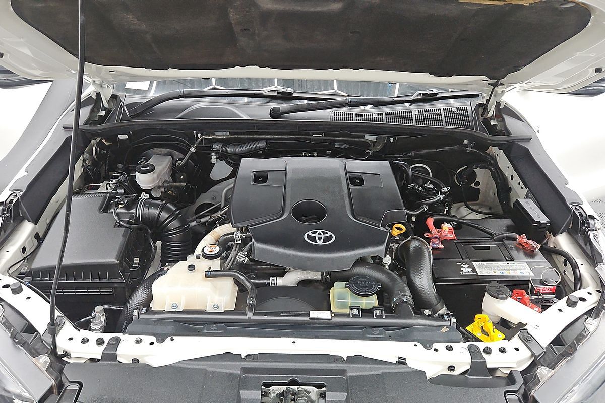 2021 Toyota Hilux SR GUN126R 4X4