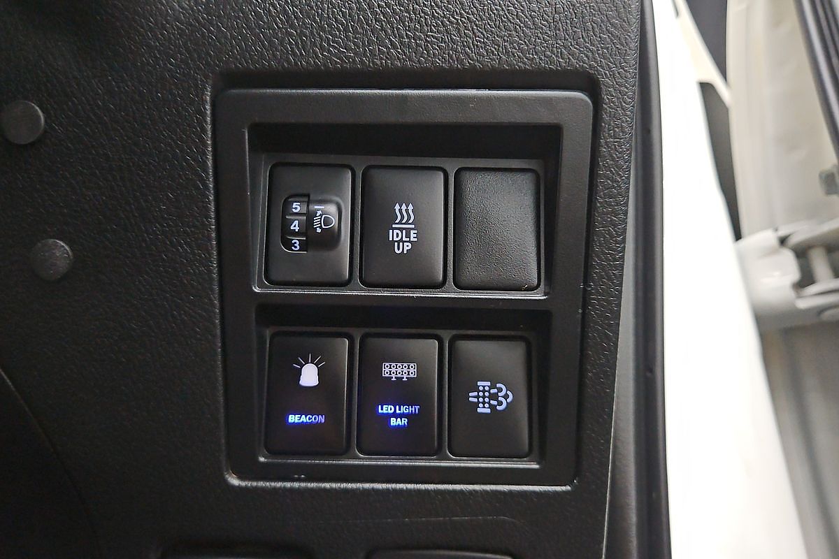 2021 Toyota Hilux SR GUN126R 4X4